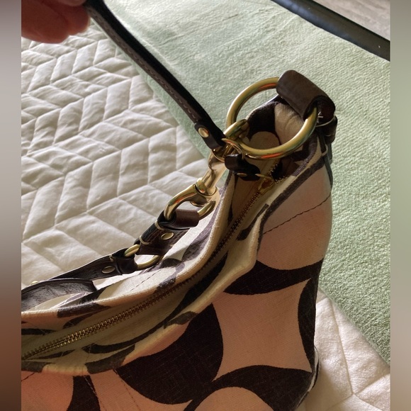 Authentic Coach Purse - Picture 7 of 11